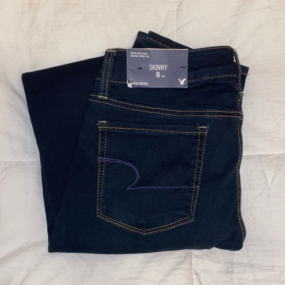 NWT 6 L Super Stretch Skinny Jeans American Eagle